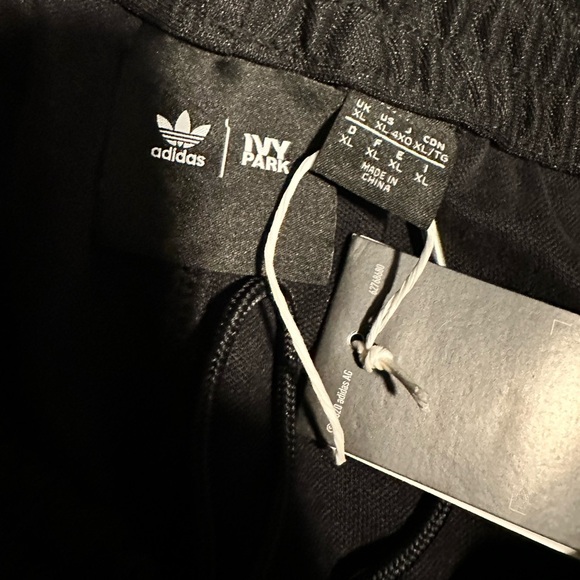 ADIDAS IVY PARK TRACK PANTS size XL NWT - Picture 4 of 4